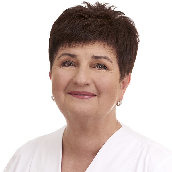 Dr. Dora Judit